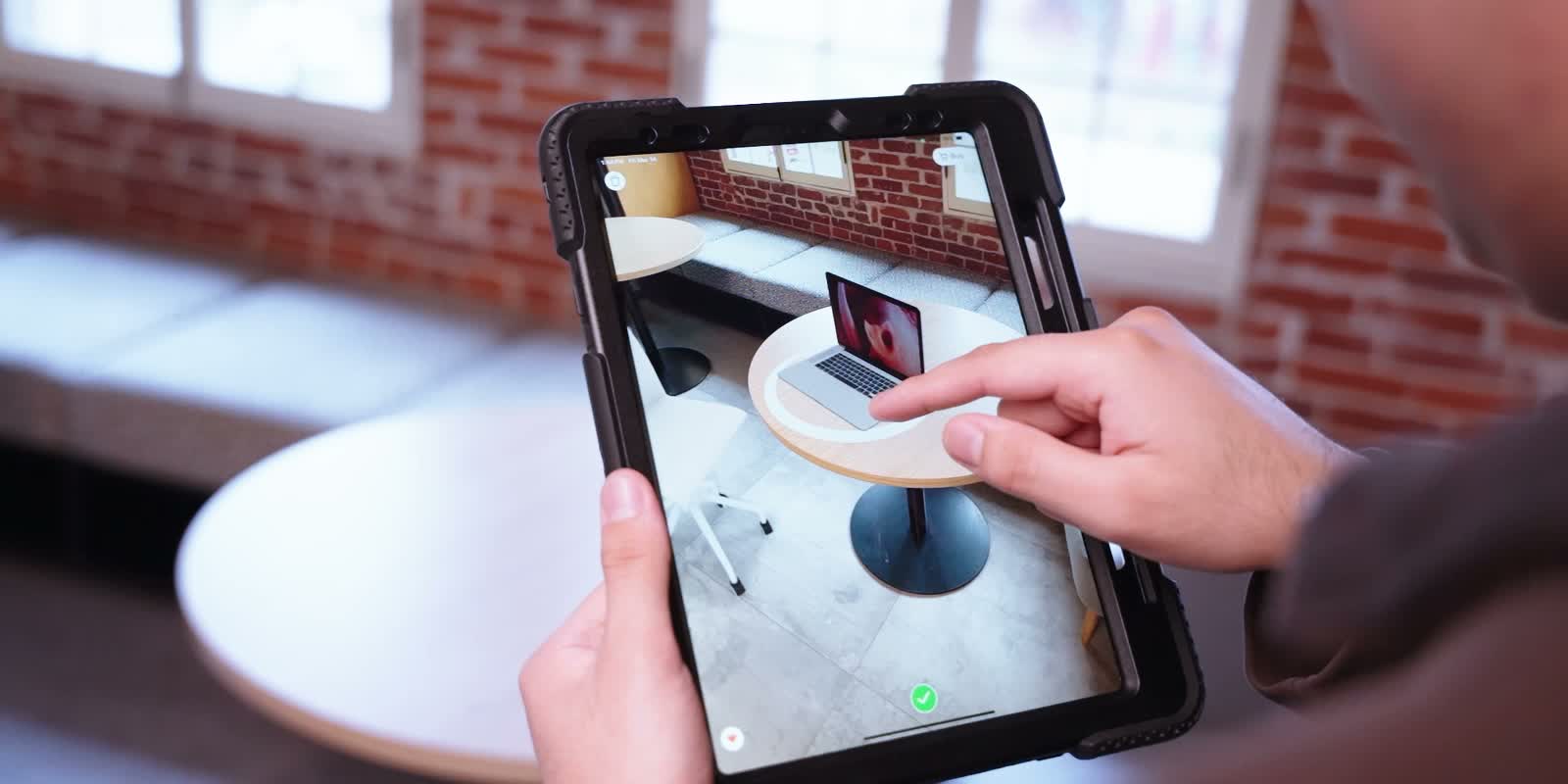 Vizbl AR commerce in action